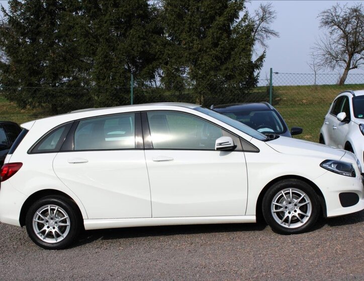 Mercedes-Benz Třídy B MPV 1,5 l 80 kw