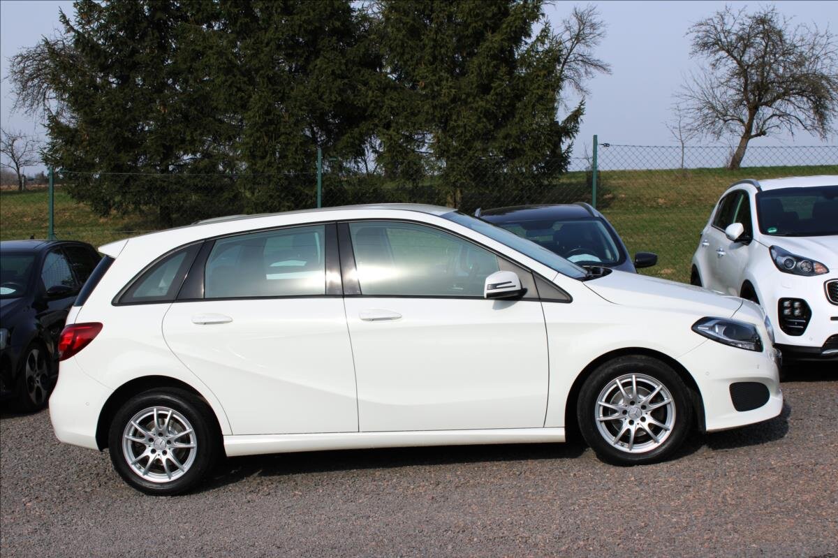 Mercedes-Benz Třídy B MPV 1,5 l 80 kw