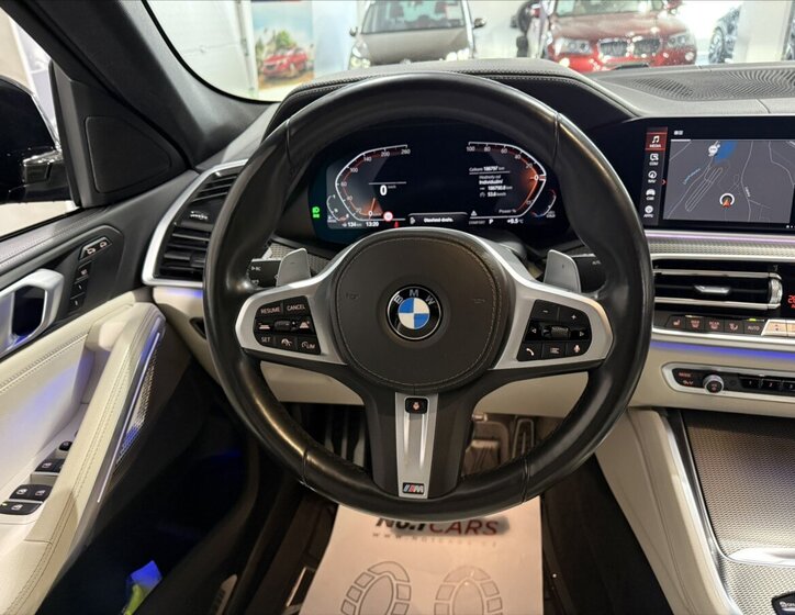 BMW X6 Sedan / Limuzína 3,0 l 250 kw