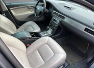 Volvo V70 Kombi 2,5 l 147 kw