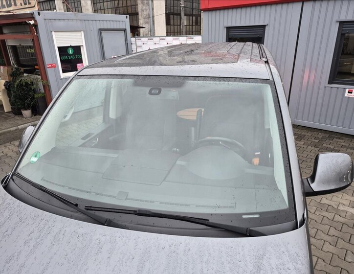 Volkswagen Multivan 41