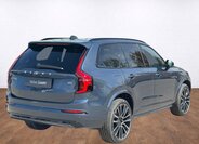 Volvo XC90 SUV / Terénní 2,0 l 184 kw