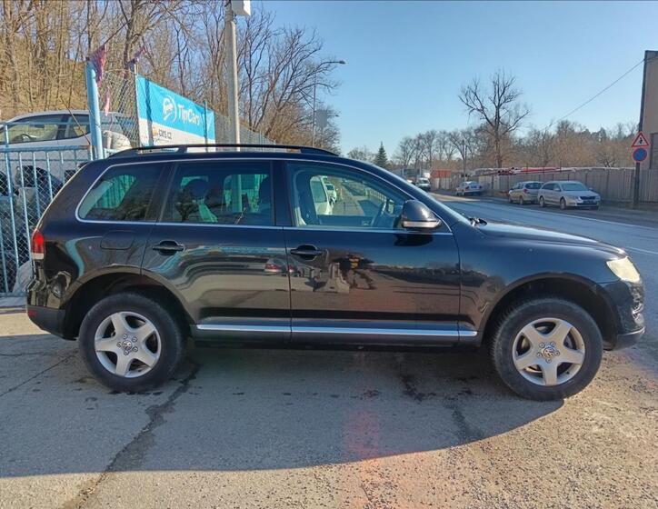 Volkswagen Touareg 13