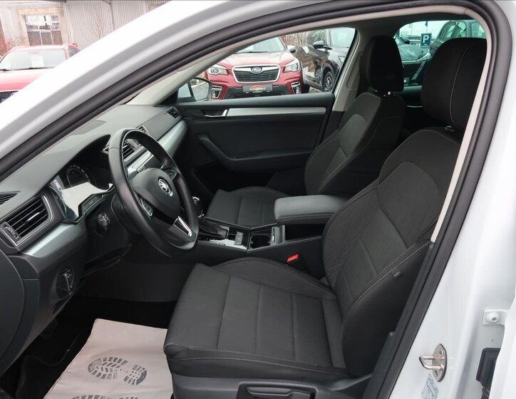 Škoda Superb Kombi 2,0 l 110 kw