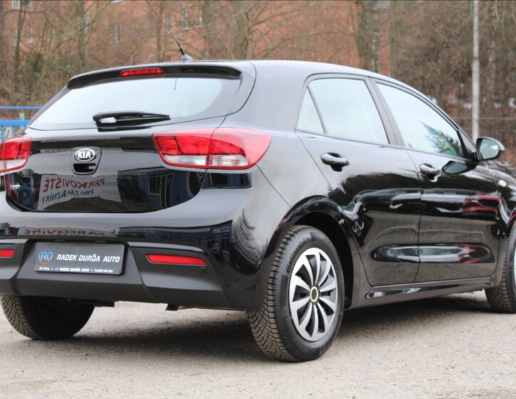 KIA Rio Hatchback 1,2 l 61 kw