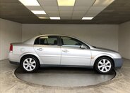 Opel Vectra Sedan 2,2 l 108 kw