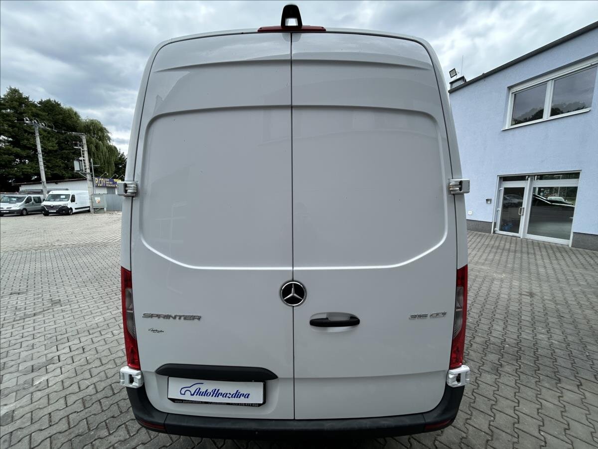 Mercedes-Benz Sprinter