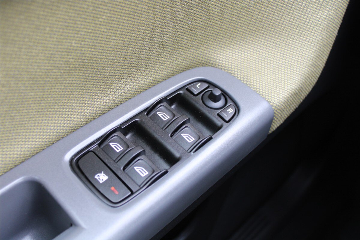 Volvo S40 Sedan / Limuzína 2,4 l 125 kw