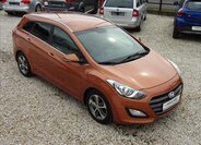 Hyundai i30 Kombi 1,6 l 99 kw