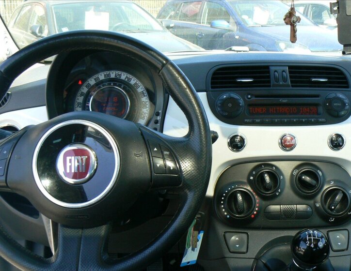 Fiat 500 Hatchback 1,2 l 51 kw