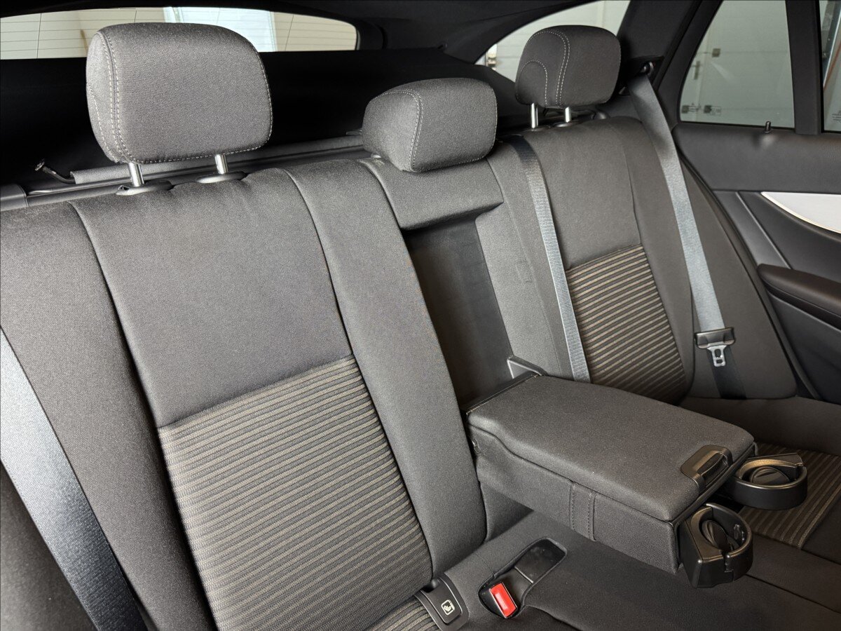 Mercedes-Benz Třídy E Kombi 2,0 l 225 kw