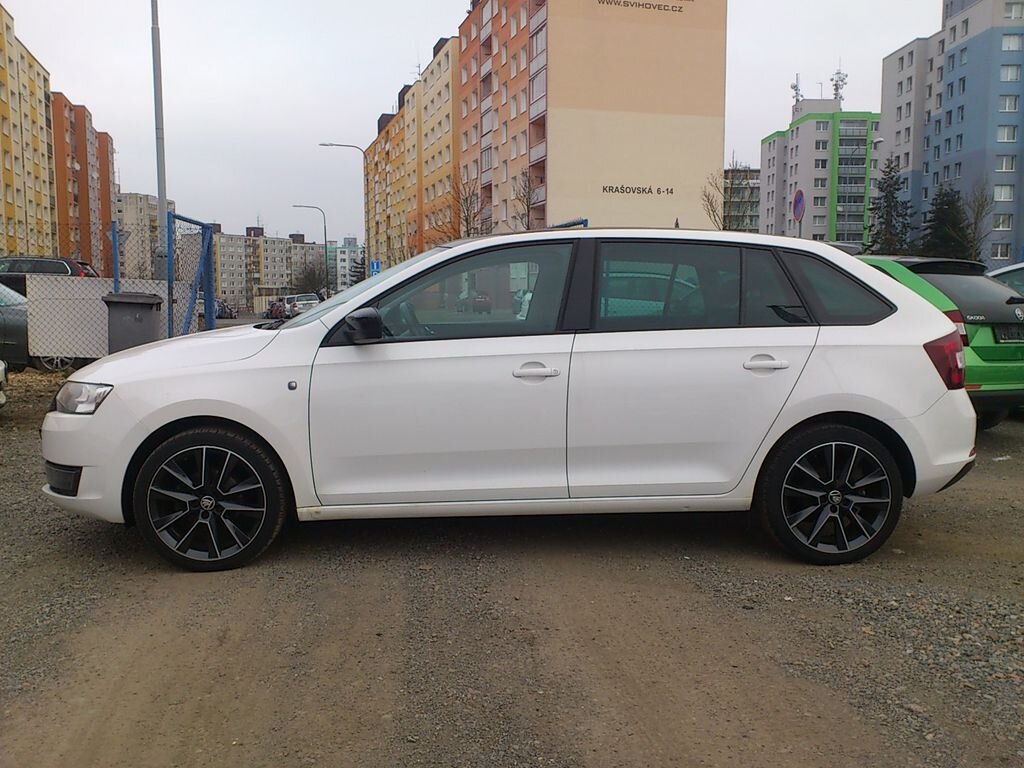 Škoda Rapid Hatchback 1,2 l 63 kw