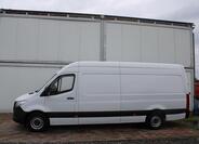 Mercedes-Benz Sprinter 2