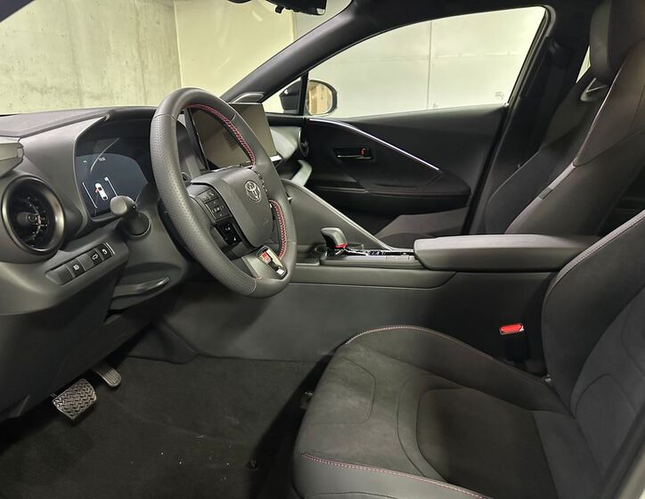 Toyota C-HR Hatchback 2,0 l 112 kw