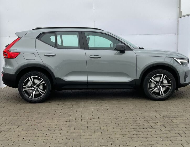 Volvo XC40 5