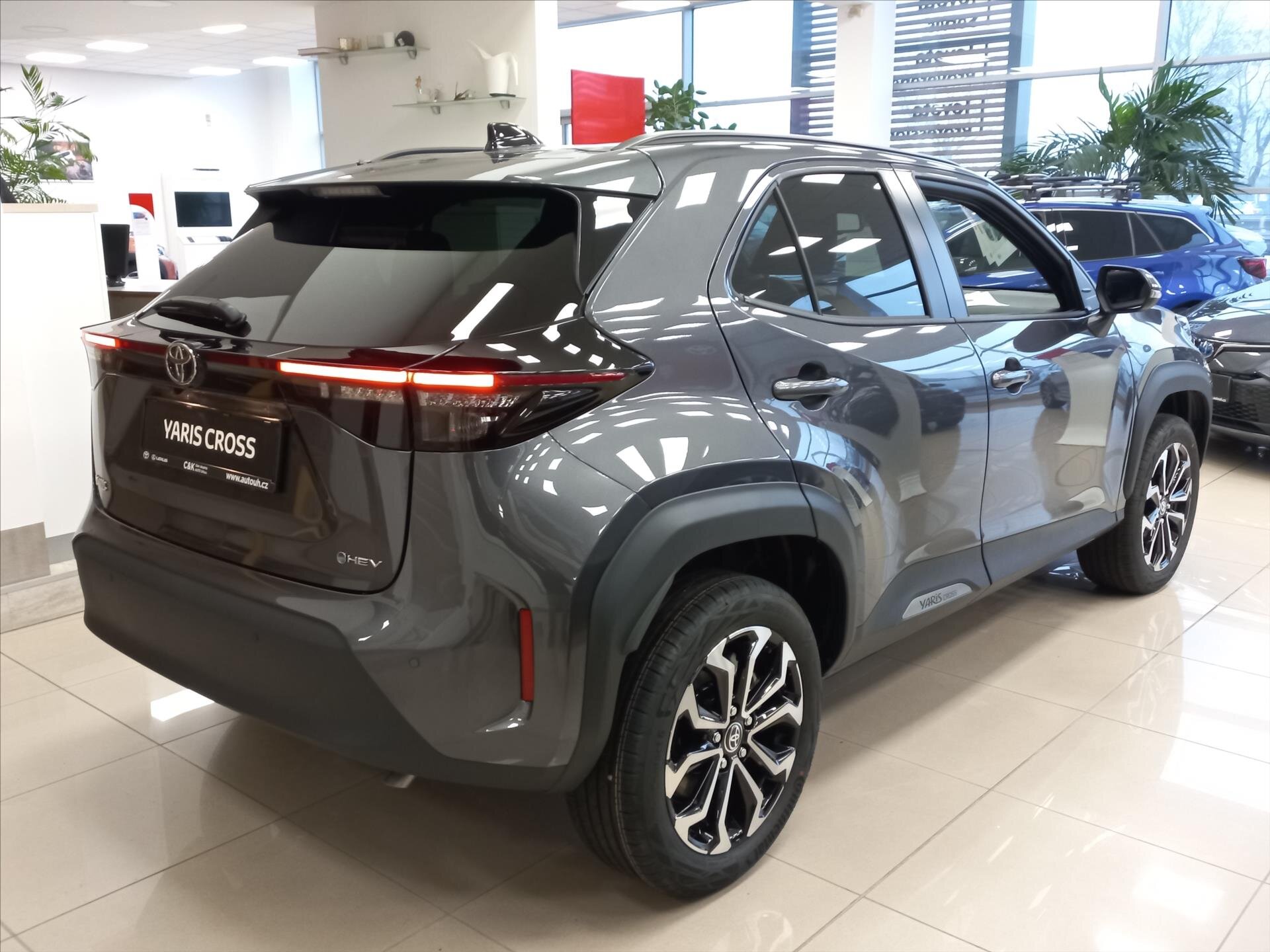 Toyota Yaris Cross CUV / Crossover 1,5 l 68 kw