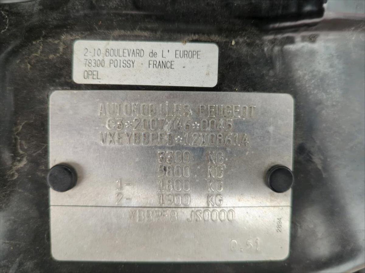 Opel Ostatní Skříň 2,2 l 103 kw