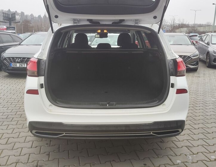 Hyundai i30 Kombi 1,5 l 118 kw