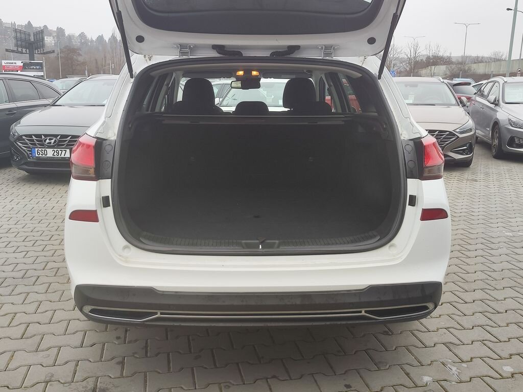 Hyundai i30 Kombi 1,5 l 118 kw