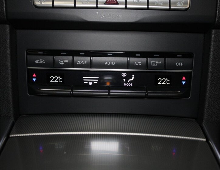 Mercedes-Benz Třídy E 15