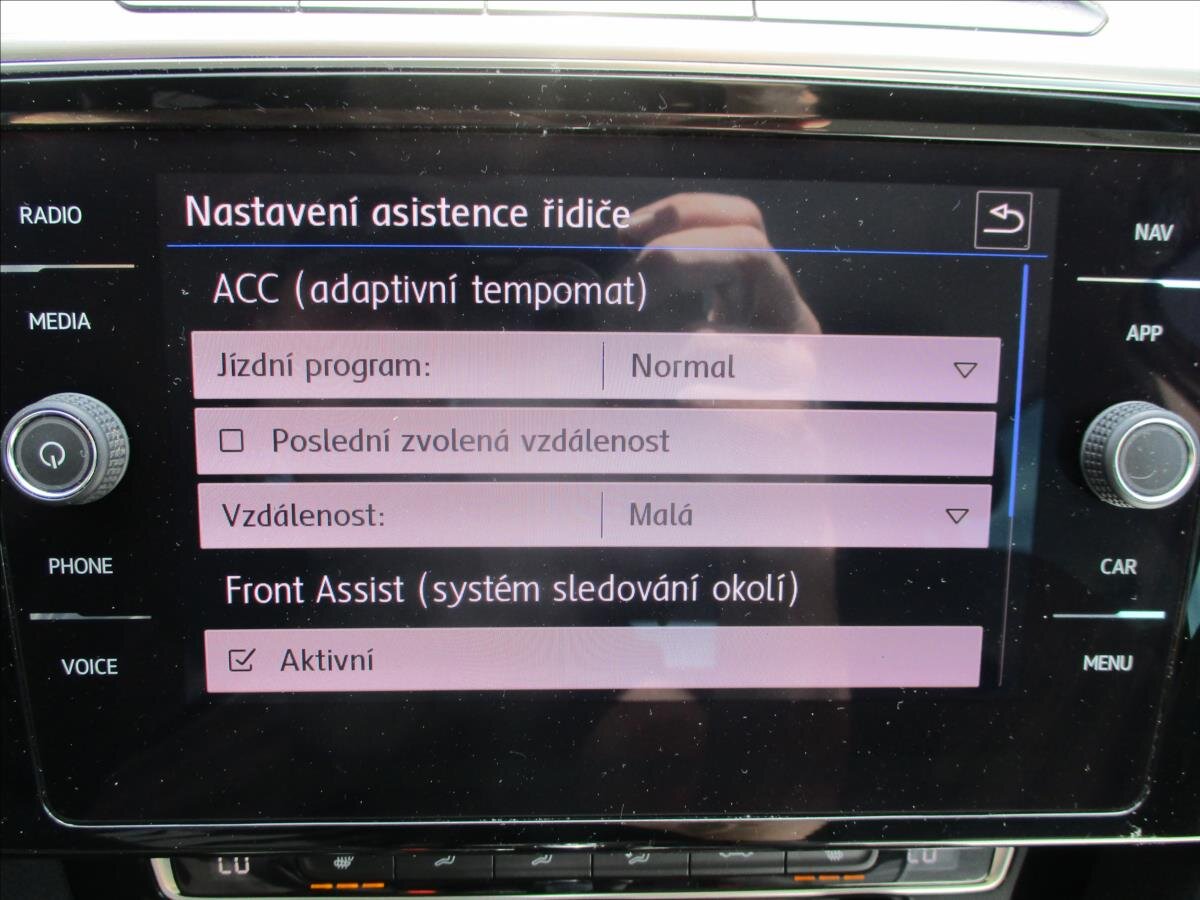 Volkswagen Passat Kombi 2,0 l 140 kw