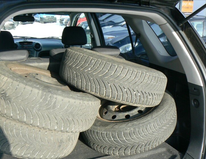 KIA Carens Hatchback 1,6 l 94 kw