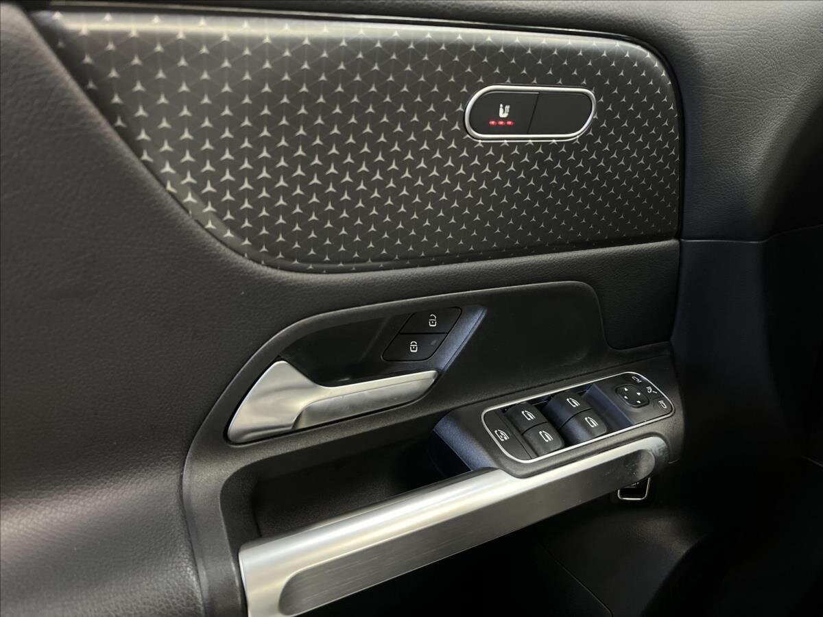 Mercedes-Benz GLB SUV 2,0 l 110 kw