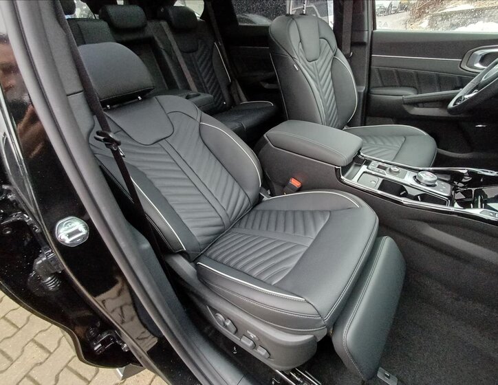 KIA Sorento SUV 2,2 l 142 kw