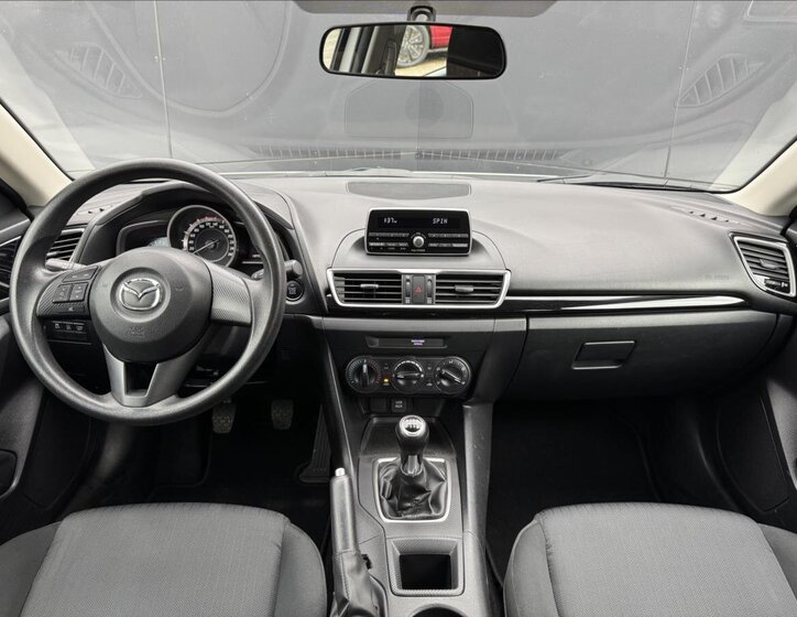 Mazda 3 Hatchback 1,5 l 74 kw
