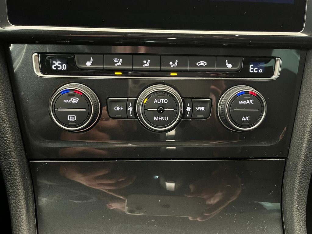 Volkswagen Golf Hatchback 0,0 100 kw