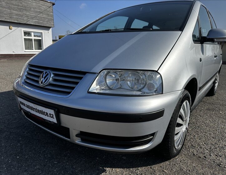 Volkswagen Sharan Kombi 1,9 l 85 kw