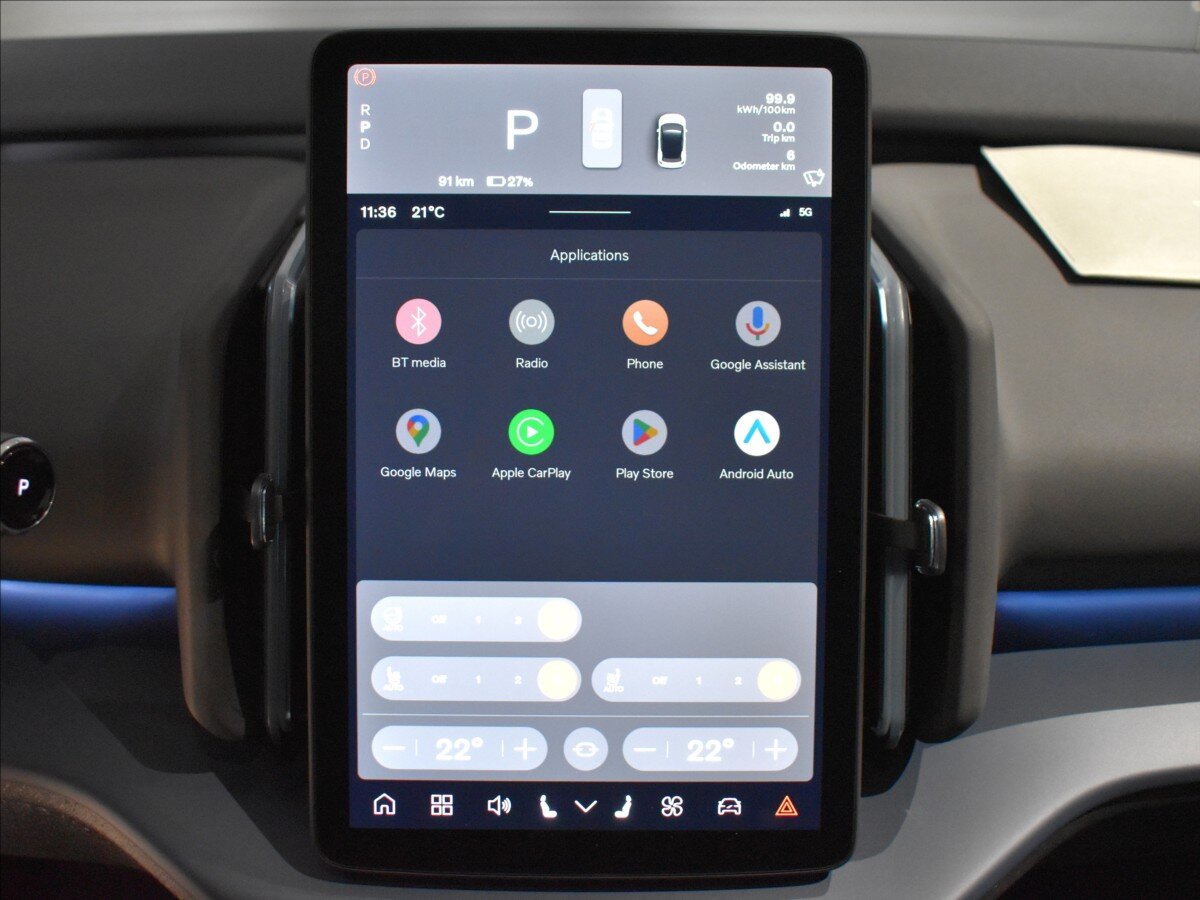 Volvo EX30 SUV / Terénní 0,0 315 kw