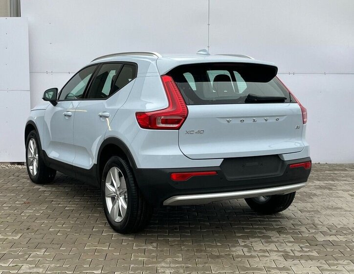 Volvo XC40 SUV 2,0 l 120 kw