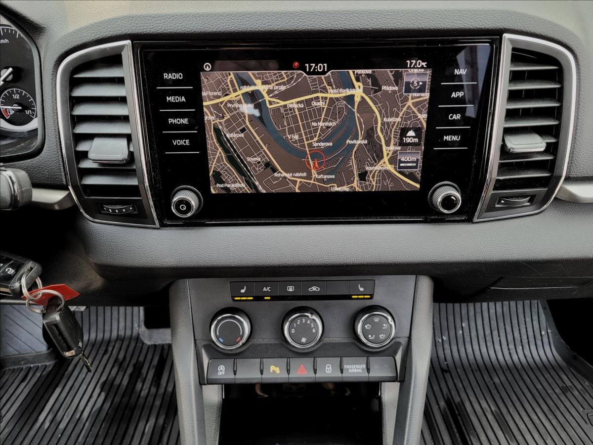 Škoda Karoq SUV / Terénní 1,6 l 85 kw