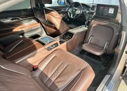 BMW Řada 7 21