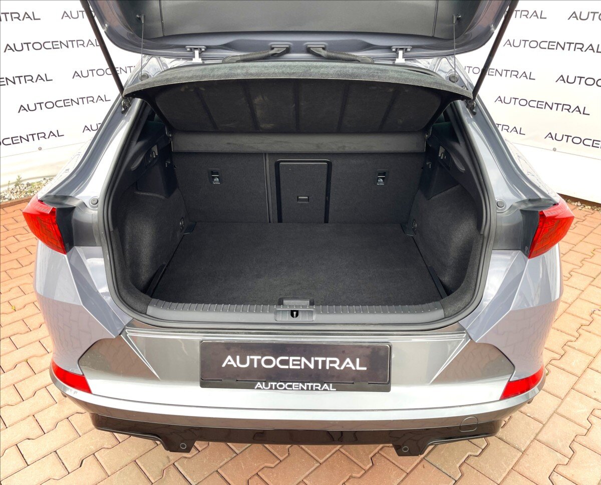 Cupra Formentor SUV / Terénní 1,5 l 110 kw