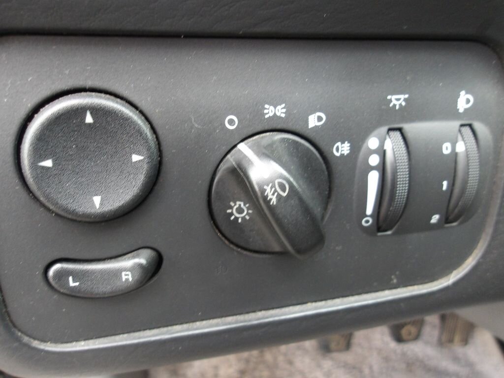 Chrysler Voyager MPV 2,5 l 105 kw