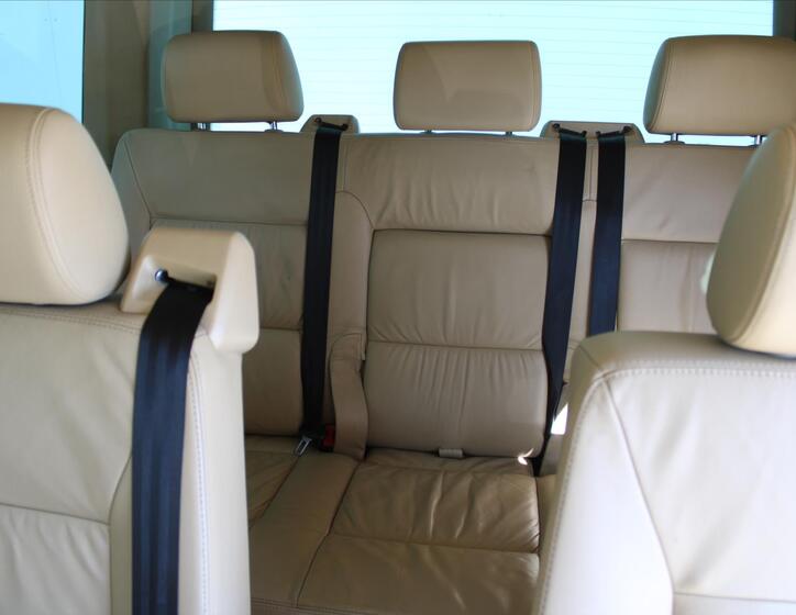 Volkswagen Multivan 13