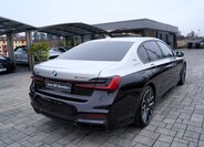 BMW Řada 7 6