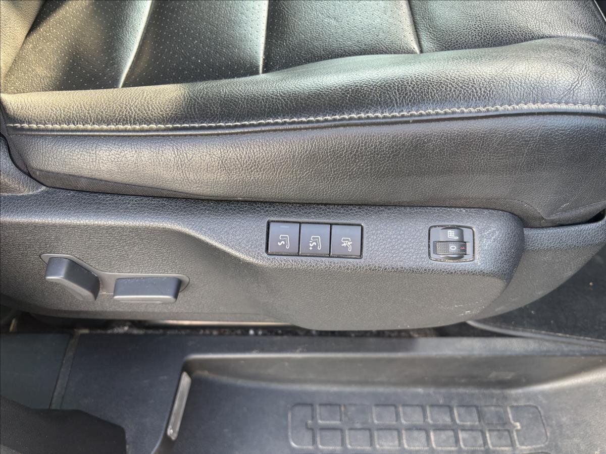 Citroën SpaceTourer MPV 2,0 l 130 kw