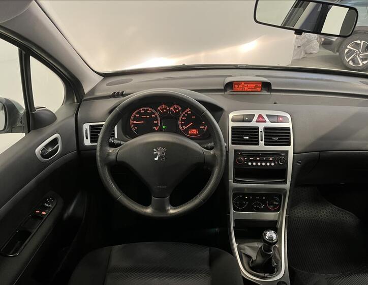 Peugeot 307 5