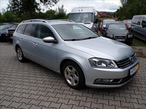 Volkswagen Passat Kombi 2,0 l 125 kw