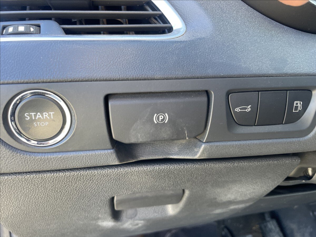 Peugeot 508 Kombi 2,0 l 133 kw