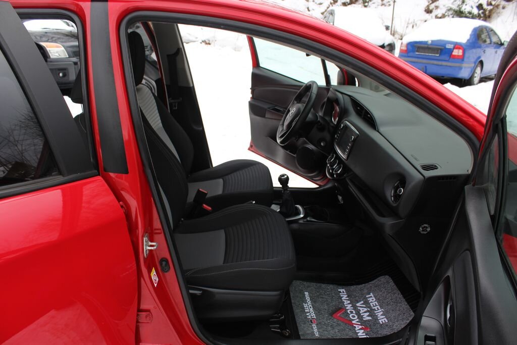 Toyota Yaris Hatchback 1,5 l 82 kw