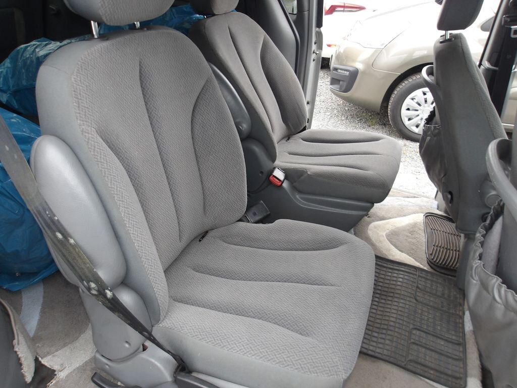 Chrysler Voyager MPV 2,5 l 105 kw