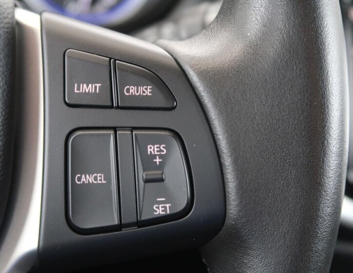 Suzuki SX4 SUV 998,0 82 kw