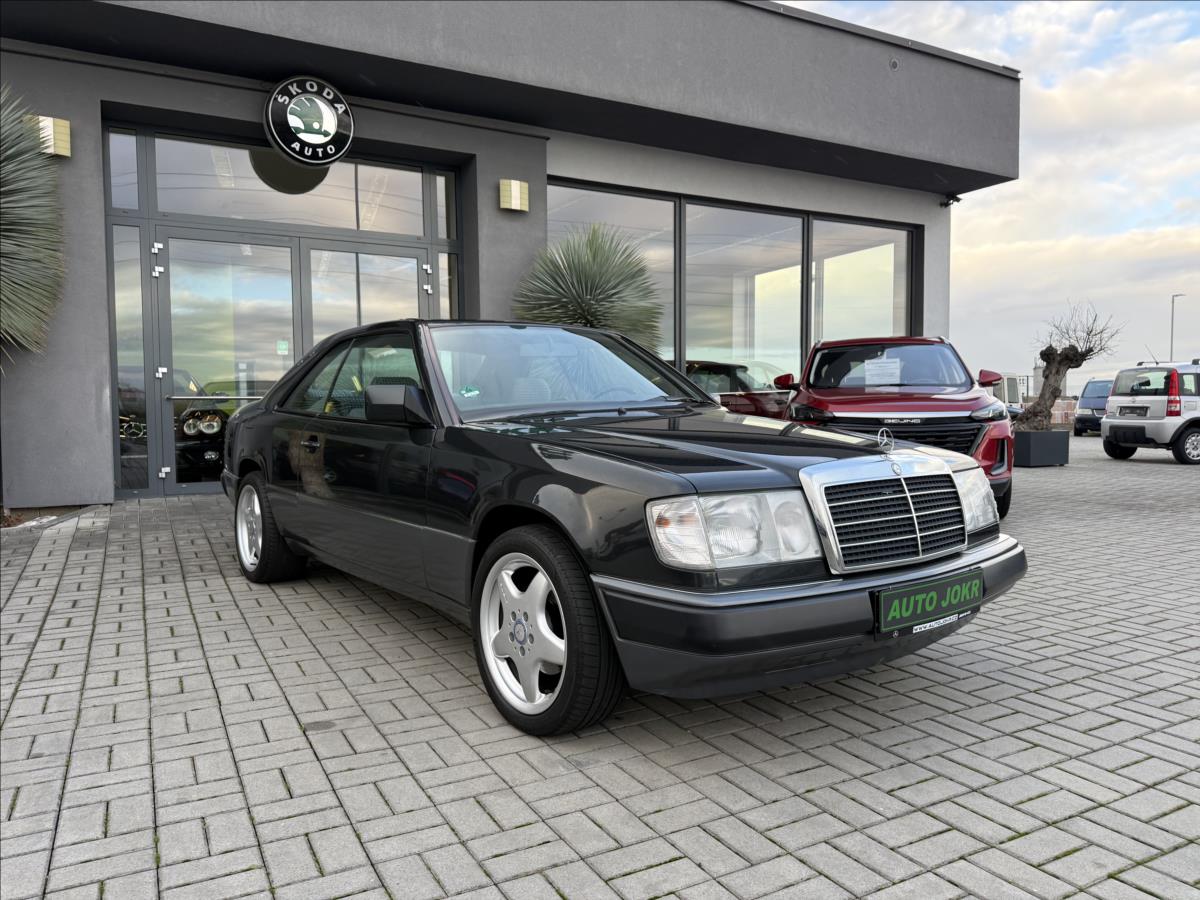 Mercedes-Benz 124