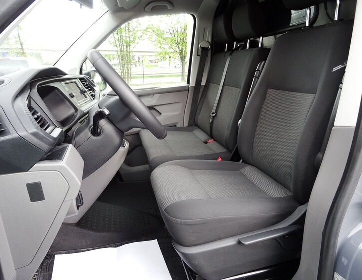 Volkswagen Transporter Skříň 2,0 l 110 kw