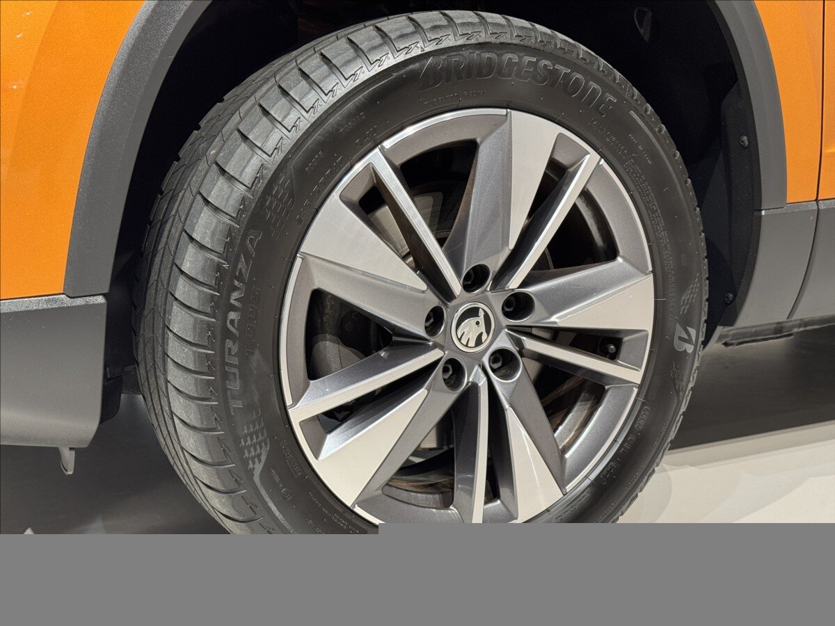 Škoda Karoq SUV 1,5 l 110 kw