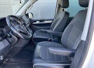 Volkswagen Multivan 10